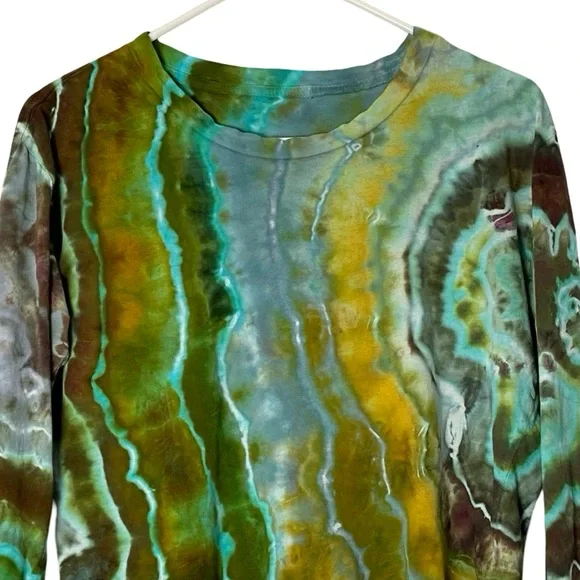 Perfect White Tee Geode Tie Dye Tshirt Top Womens Size Small Green Multi Shirt - Picture 3 of 9